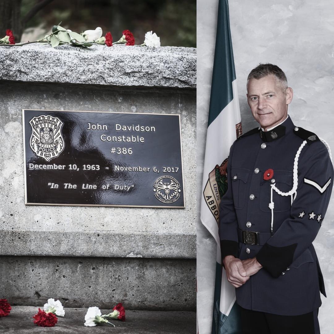 Ceremonial Unit - Ambulance Paramedics of BC tweet media
