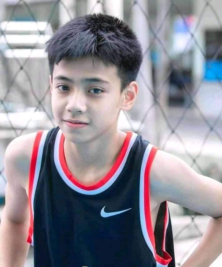 Junrey0824's tweet photo. My boy next door, alleluiah 😘😘😘 https://t.co/ZaEYiXkNEj
