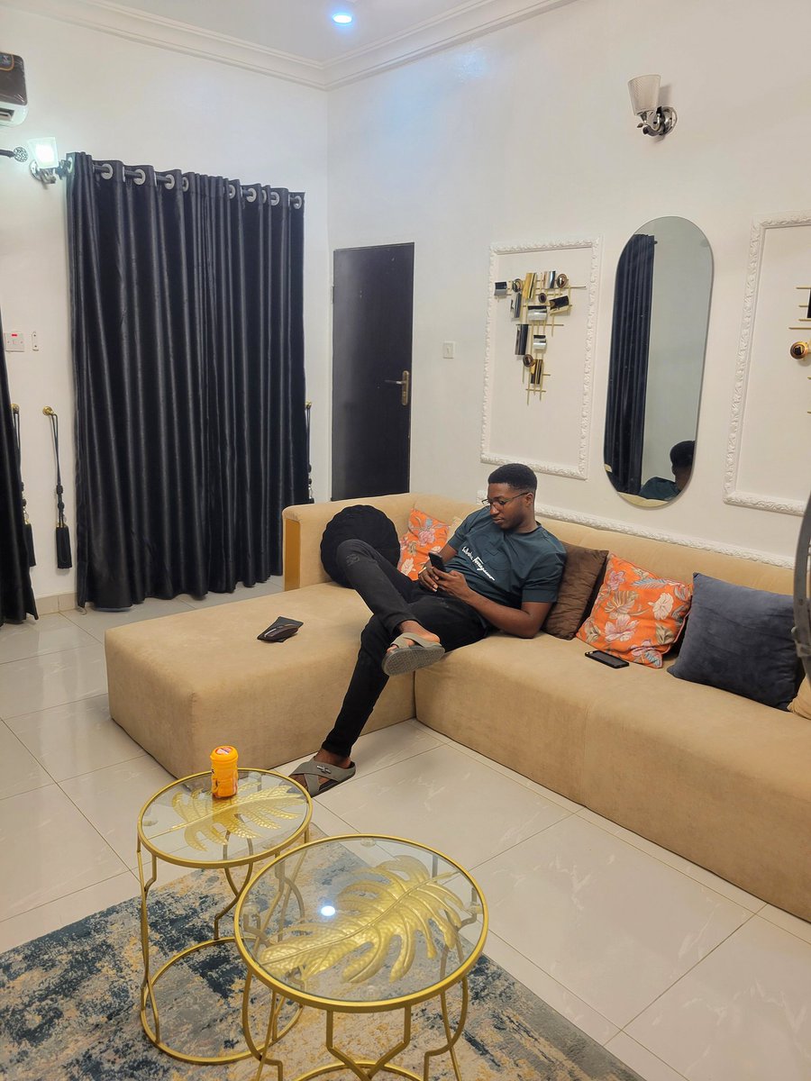 📷
#LA
#vibesxmood 
#jw
#chill