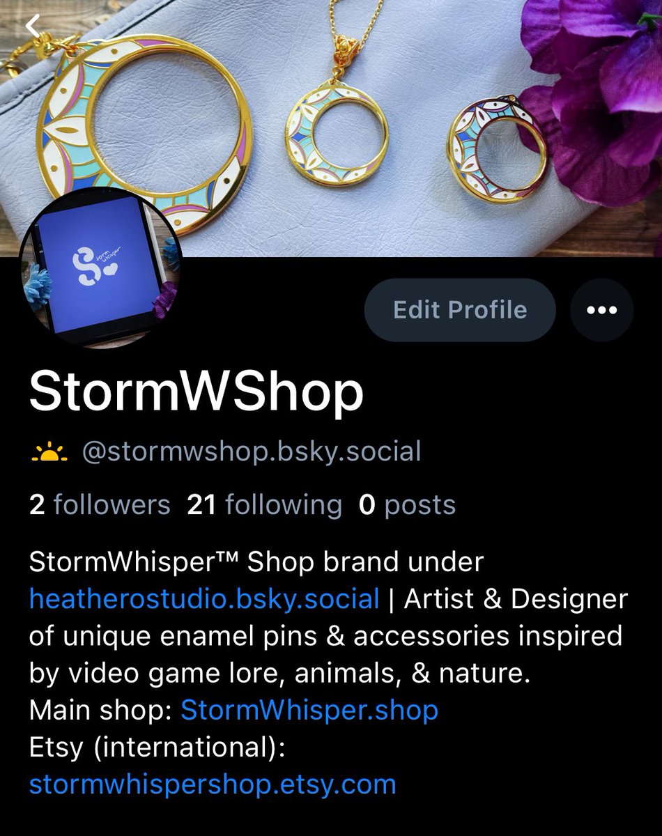 HeatherOStudio's tweet photo. Checking out a bluer sky. I’d like to glance more artists, creatives, voice actors, &amp; gamers again. (Oh! The shop is hanging up there too) https://t.co/BKugabdSTx