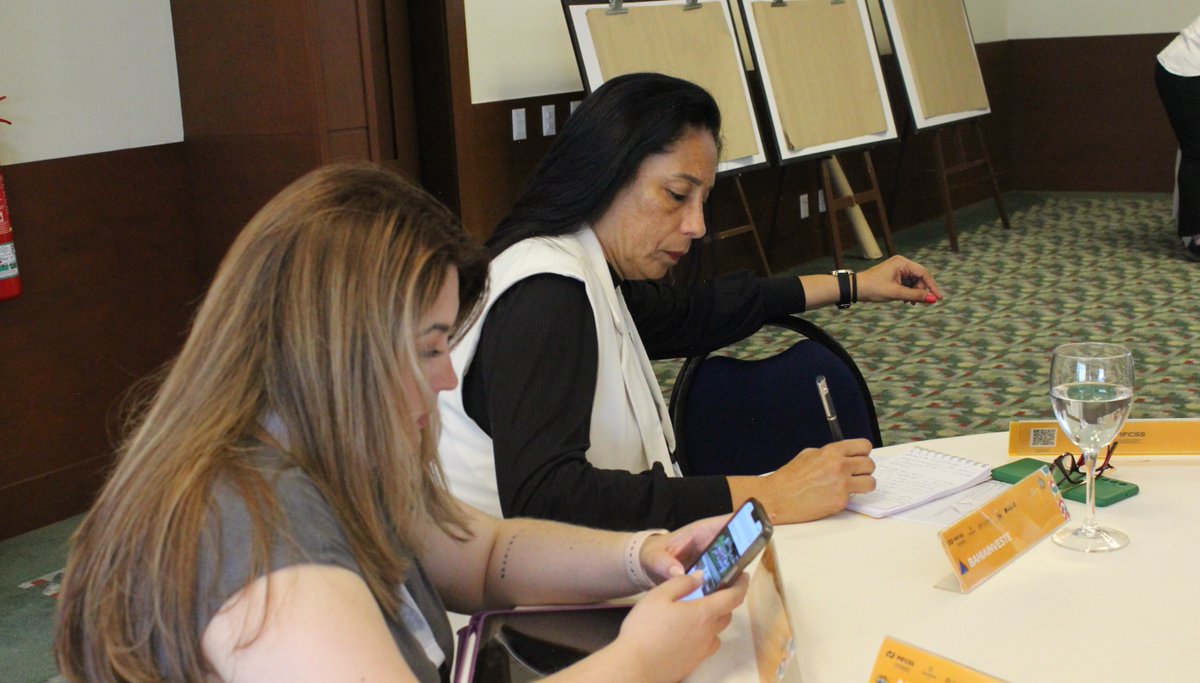 En el espacio que modera <a href="/LinaGast/">l-gast</a>, de <a href="/PHARE_global/">PHARE - Territorios Globales</a>, participan <a href="/apciagencia/">Agencia Peruana de Cooperación Internacional-APCI</a>🇵🇪, <a href="/AuciUruguay/">AUCI Uruguay🇺🇾</a>🇺🇾, Dirección Nacional de Cooperación Internacional de 🇦🇷, <a href="/ABCgovBr/">ABC-MRE</a>🇧🇷, <a href="/AGCICHILE/">AGCIDCHILE</a>🇨🇱