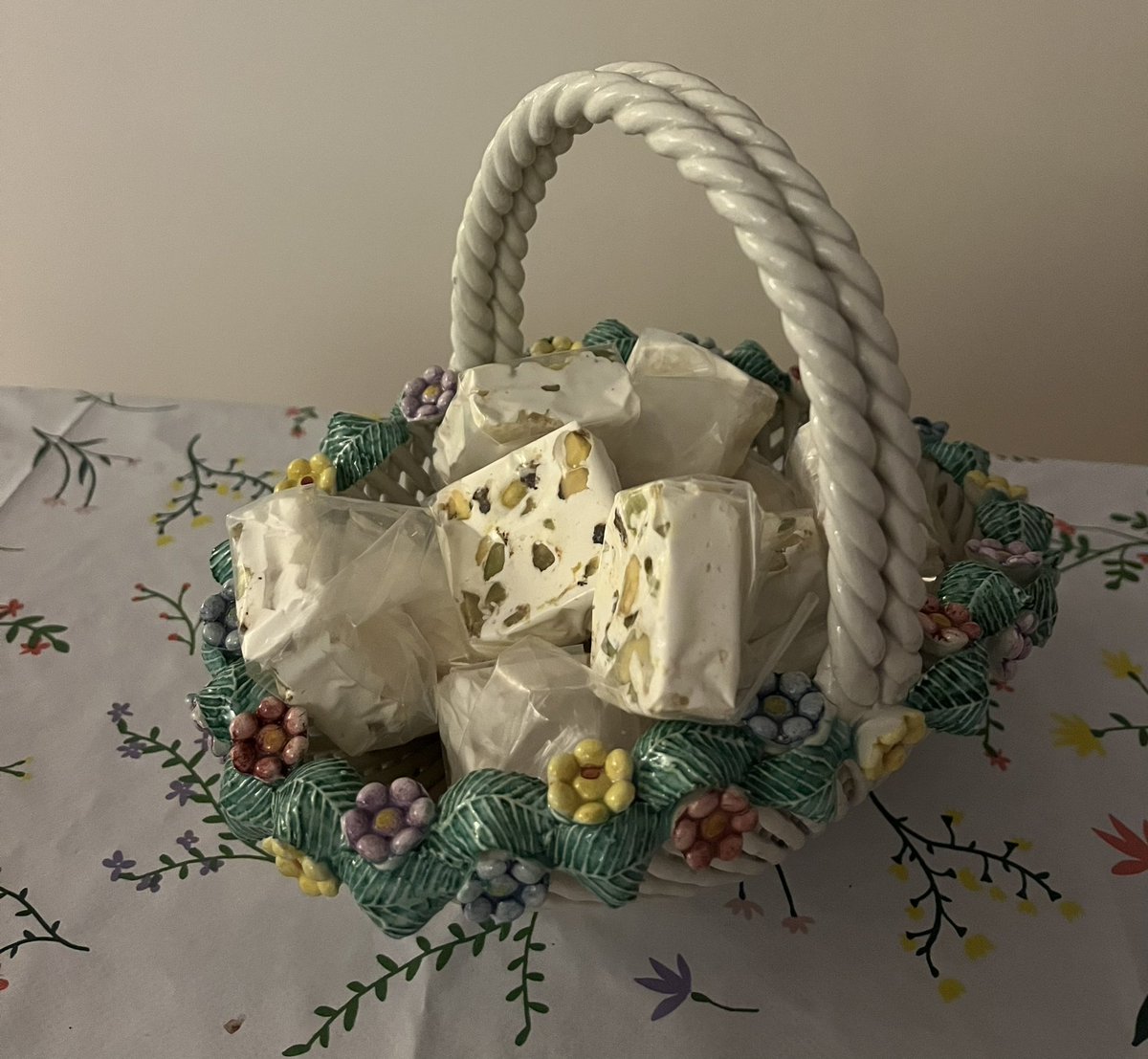 Mitra Bakhtiari tweet media