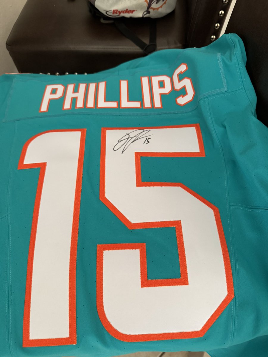Lisa | I’m Fighting Cancer for you mom😇💔 (@finatic1972) on Twitter photo Raffling off this🔥signed Jaelan Phillips Jersey for Dolphins Cancer Challenge! Donation of $10 gets you in!!
Plz retweet👏🏽 LET’S DO THIS!#OneTeamOneFight #FinsUp
<a href="/JJPhillips15/">Jaelan Phillips ;🕴🏾®</a> <a href="/dariusrucker/">Darius Rucker</a> <a href="/TackleCancer/">Dolphins Cancer Challenge</a> <a href="/ian693/">Big E</a> <a href="/Dolphin_Nation/">Dolphin Nation</a> <a href="/Blue____78/">Blue</a>
join👇🏽
dolphins.donordrive.com/participant/Li… Raffling off this🔥signed Jaelan Phillips Jersey for Dolphins Cancer Challenge! Donation of $10 gets you in!!
Plz retweet👏🏽 LET’S DO THIS!#OneTeamOneFight #FinsUp
<a href="/JJPhillips15/">Jaelan Phillips ;🕴🏾®</a> <a href="/dariusrucker/">Darius Rucker</a> <a href="/TackleCancer/">Dolphins Cancer Challenge</a> <a href="/ian693/">Big E</a> <a href="/Dolphin_Nation/">Dolphin Nation</a> <a href="/Blue____78/">Blue</a>
join👇🏽
dolphins.donordrive.com/participant/Li…