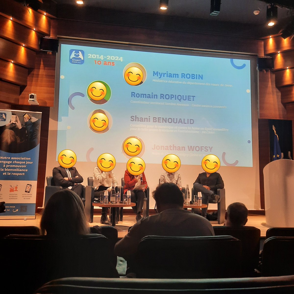 Frédéric Orif (@fredericorif) on Twitter photo Bravo à Mme Robin, médiatrice educative du collège, qui a participé ce soir à la table ronde lors des 10 ans de l'association <a href="/respectzone_org/">Respect Zone</a> au Barreau de Paris. #NonAuHarcelement Bravo à Mme Robin, médiatrice educative du collège, qui a participé ce soir à la table ronde lors des 10 ans de l'association <a href="/respectzone_org/">Respect Zone</a> au Barreau de Paris. #NonAuHarcelement