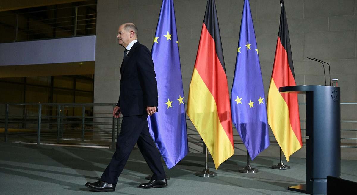 FJQuintero66's tweet photo. Scholz destituye al ministro de Finanzas y vuela por los aires la coalición de Gobierno en Alemania
La resaca de la guerra de Ucrania para todo el mundo pero especialmente para Europa ha supuesto una inflación exacerbada y una perdida de poder adquisitivo
https://t.co/ijaSOQ18sX https://t.co/puFGkL4SJI