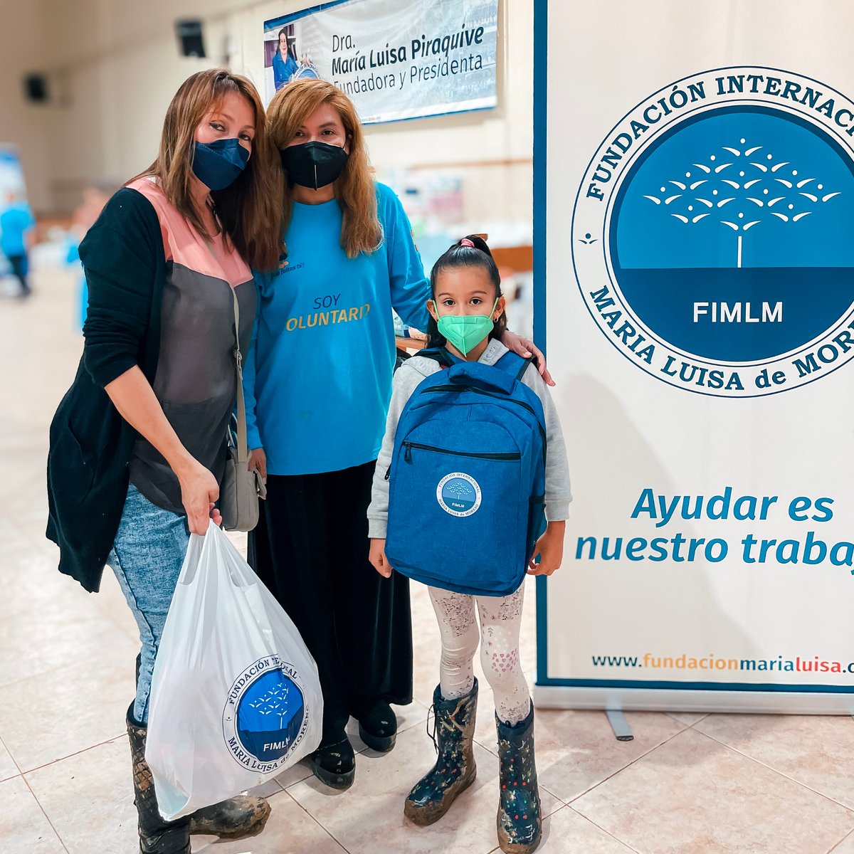 FIMLM's tweet photo. #UnidosPorValencia  🇪🇸  | Con la labor social de la Dra. @MLPiraquive, sus voluntarios en España y el apoyo de donantes, ha llegado ayuda humanitaria para beneficiar a familias damnificadas por la #Dana.  

Dona, para seguir ayudando a los damnificados: https://t.co/IBD6KZtA3I https://t.co/SMl7S7FKm8