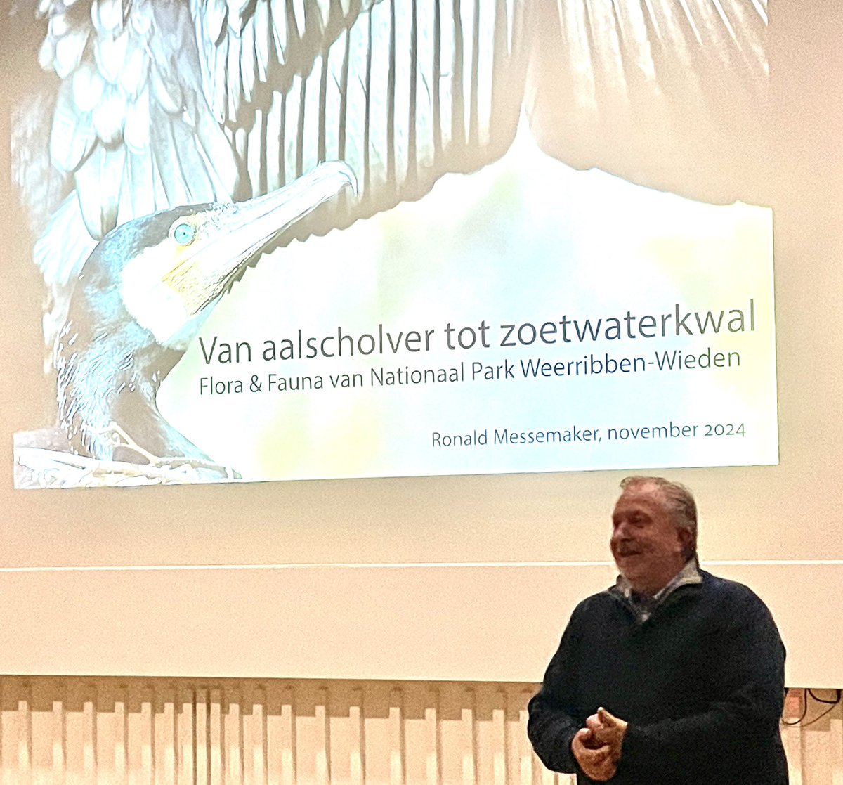 Tip voor een boeiende lezing? Ronald Messemaker was vanavond bij <a href="/knnvZwolle/">KNNV - afd. Zwolle</a> in de <a href="/stadkamer/">Stadkamer</a> over: ‘Van aalscholver tot zoetwaterkwal - Flora &amp; Fauna Nationaal Park Weerribben-Wieden’
#knnvzwolle 
#zwolle
Kijk in onze agenda voor de volgende activiteit! zwolle.knnv.nl/agenda/