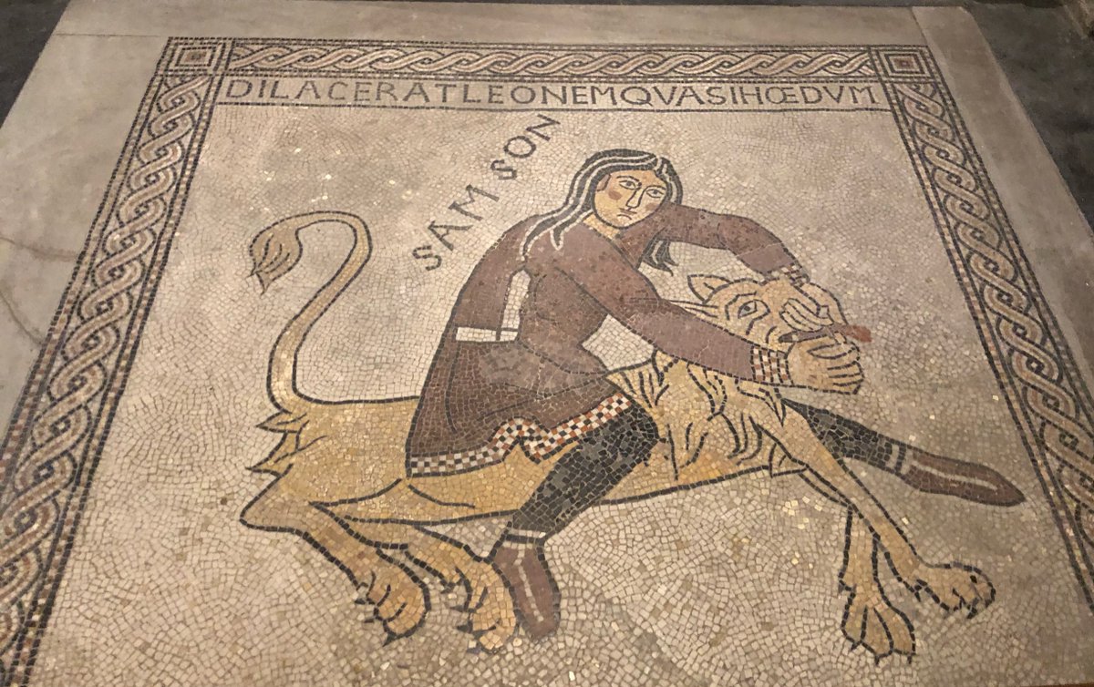 Fake History Hunter tweet media