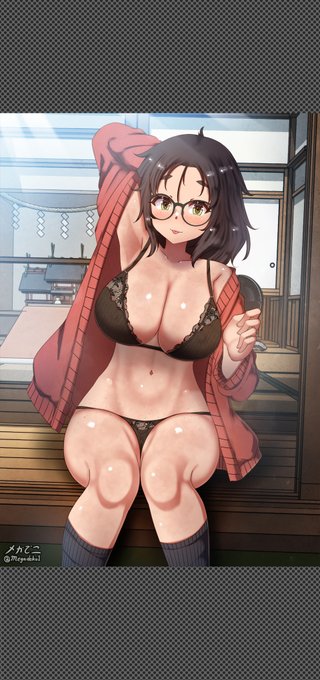 縁側のかすみちゃん✨
しばらく仕事で忙しくなっています… 🥲💦

Kasumi on wooden floor. 