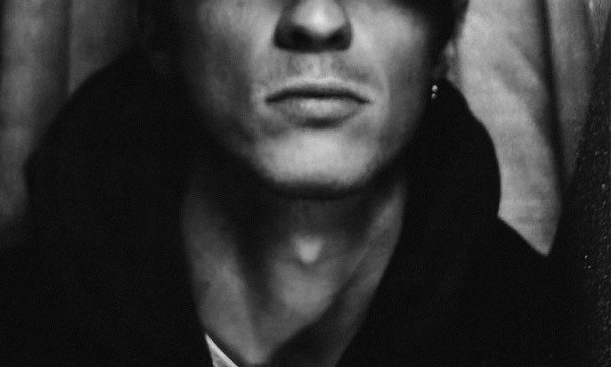 rudesbank's tweet image. fight for me 𖥻 rafe cameron, fanfic.
perto de se tornar tio, rafe cameron decide voltar para sua cidade natal, onde precisa lidar com as consequências de decisões tomadas anos atrás. agora, dividindo o teto com a pessoa que uma vez jurou odiar, ele se vê preso em viver no…