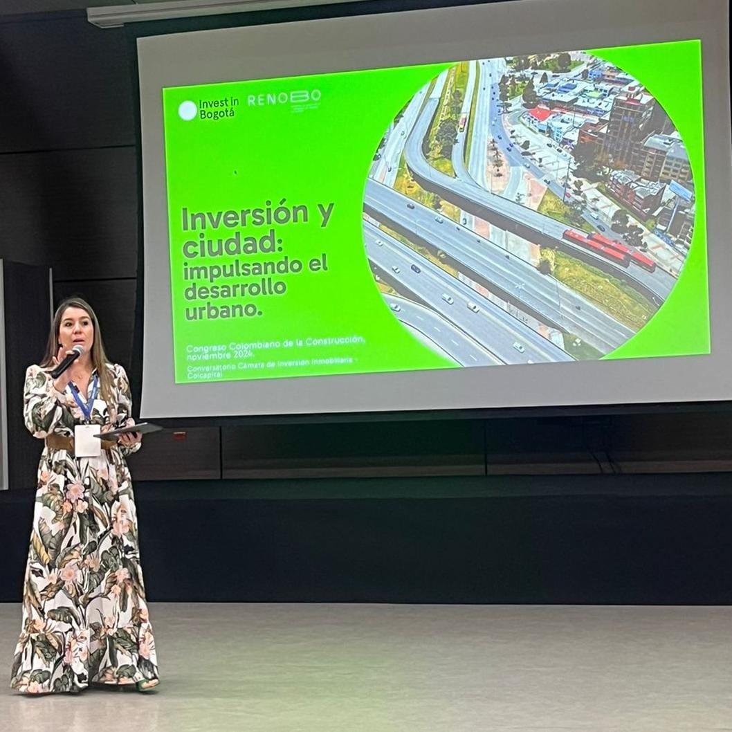 #AEstaHora | Participamos en el #CongresoColombianoDeLaConstrucción de <a href="/CamacolColombia/">Camacol Colombia</a>. Un espacio en el que explicaremos cómo la inversión impulsa el desarrollo urbano.