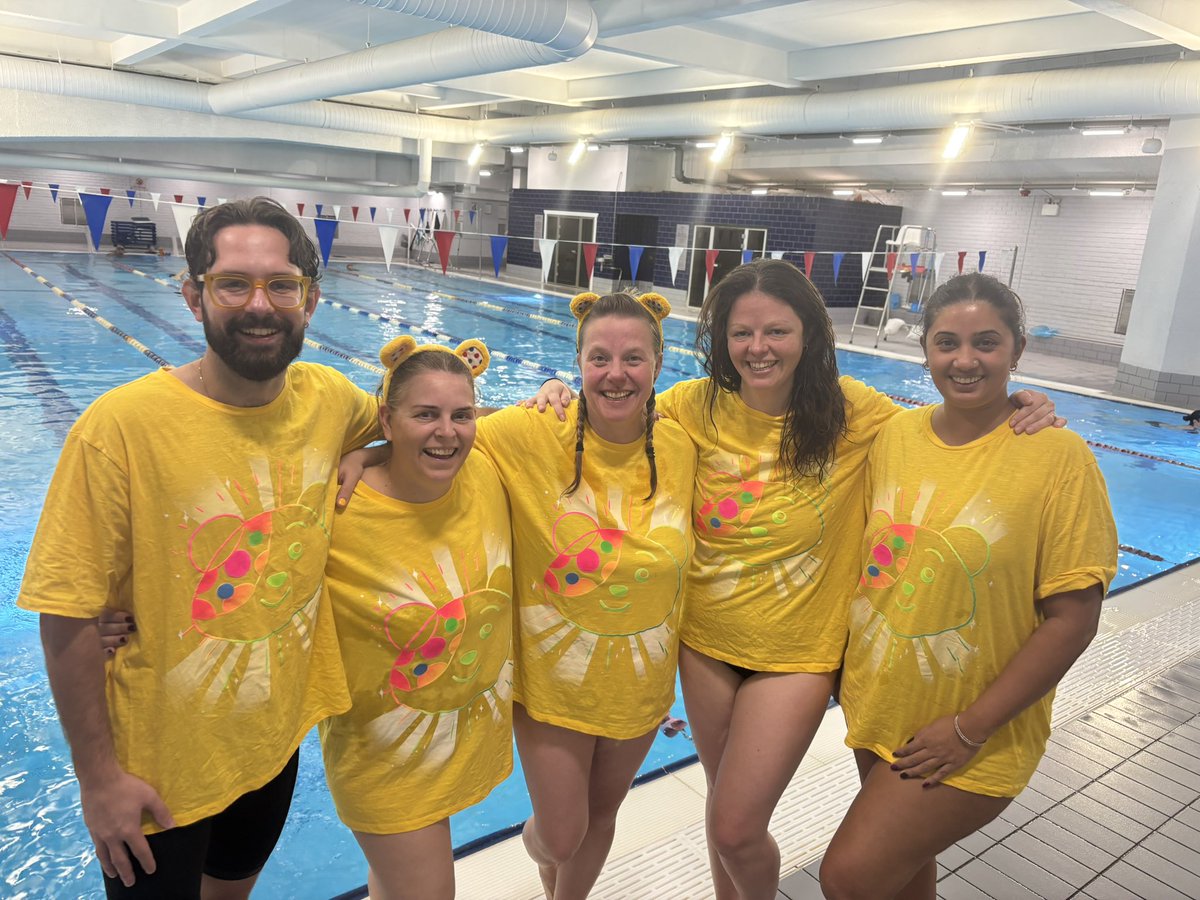 kate kinsella tweet media