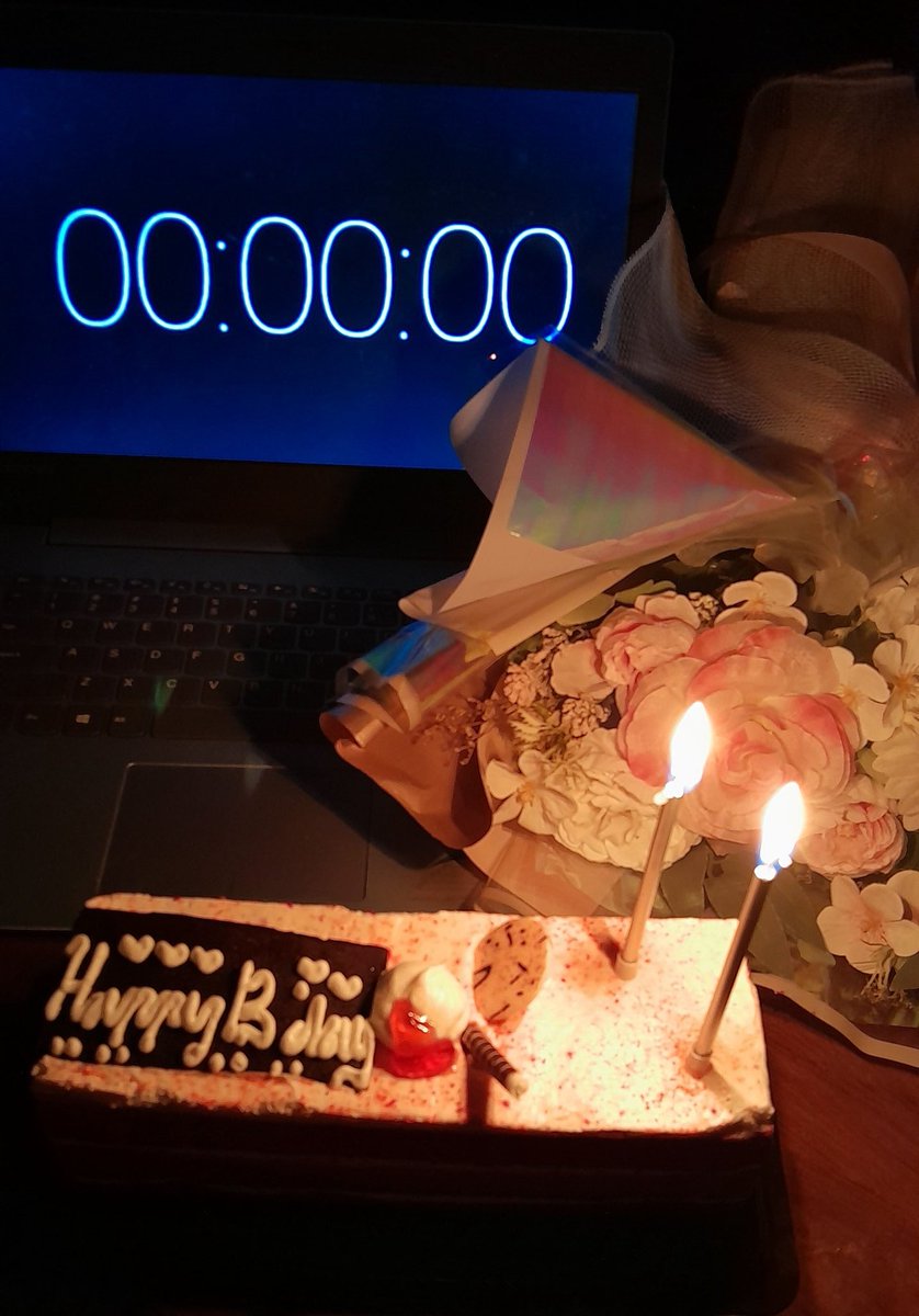 mooowning's tweet photo. – November 7th, 2024 –
Happy Birthday Adinda! u did it... ayo selalu bahagia sampai kapan pun🥂 https://t.co/5zVkvSZOAg
