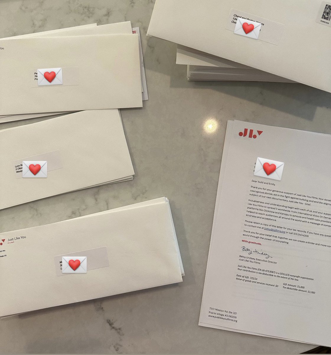 Lots of thank you’s going out to our incredible donors who support us all year long! You make all of our work possible. Thank you for helping to create a kinder and more compassionate world through the power of storytelling. 💌🫶😍❤️#justlikeyoufilms #knowbetterdobetter