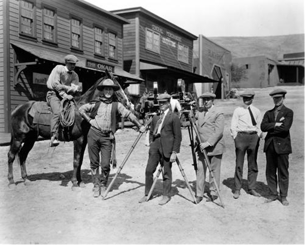 ClassicMovieHub's tweet photo. "Life at busy Inceville had adventure, romance, and a bit of surrealism" -Silents are Golden's Lea Stans takes a look at The Wild Frontier of Inceville and visionary filmmaker 'birthday boy' Thomas H Ince...  https://t.co/tbaMuJa0DR https://t.co/shxTkMTSHC