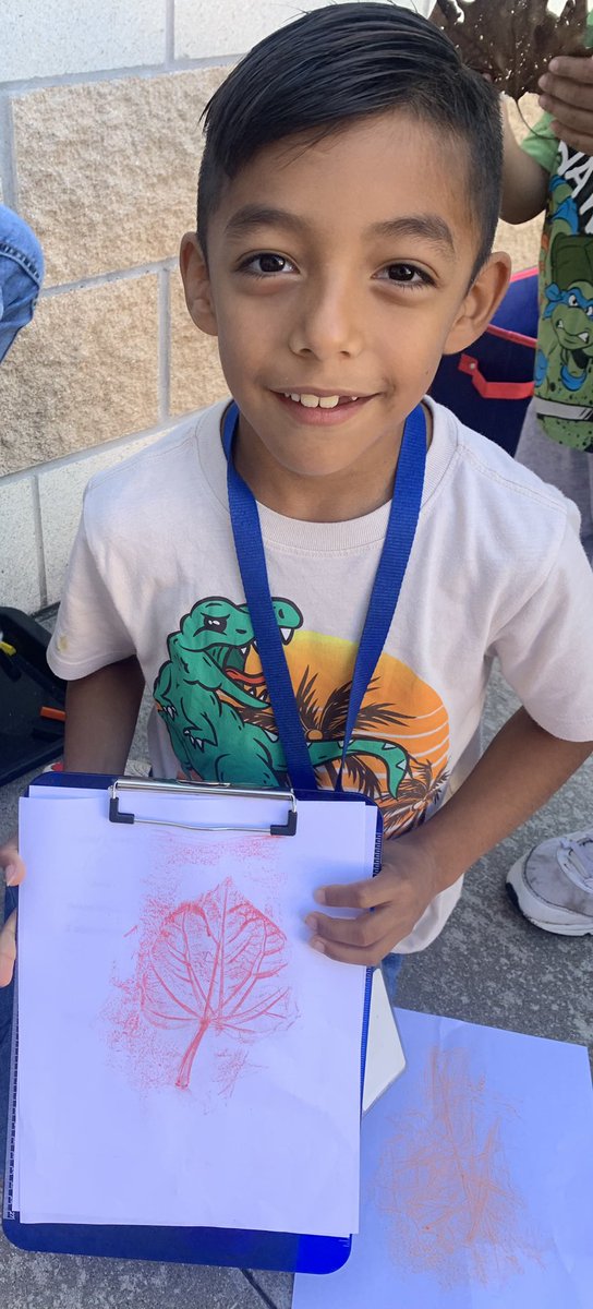 Elaine Winger (@wingerrtgg) on Twitter photo Second graders <a href="/CFISDAndre/">Andre' Elementary</a> are using their senses to investigate herbs in their garden. They are using the veins in leaves to help make leaf rubbings. <a href="/readygrowgarden/">Ready to Grow Garden</a> <a href="/mrsnewcfisd/">Kelly New</a> Second graders <a href="/CFISDAndre/">Andre' Elementary</a> are using their senses to investigate herbs in their garden. They are using the veins in leaves to help make leaf rubbings. <a href="/readygrowgarden/">Ready to Grow Garden</a> <a href="/mrsnewcfisd/">Kelly New</a>
