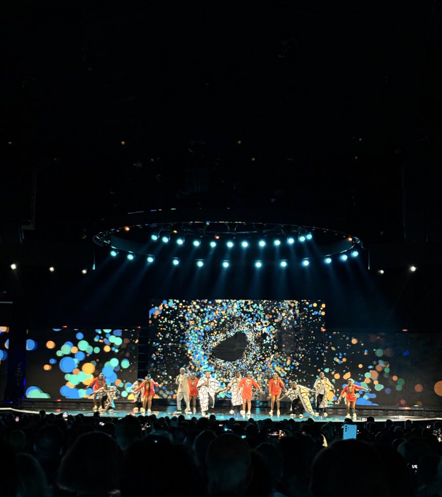 #EarthshotCapeTown is here! 
What a night! And to be in my beautiful city of Cape Town representing <a href="/TheJusticeDesk/">Justice Desk Africa</a> <a href="/IPA_UN/">International Presentation Association at the UN</a> ❤️🇿🇦