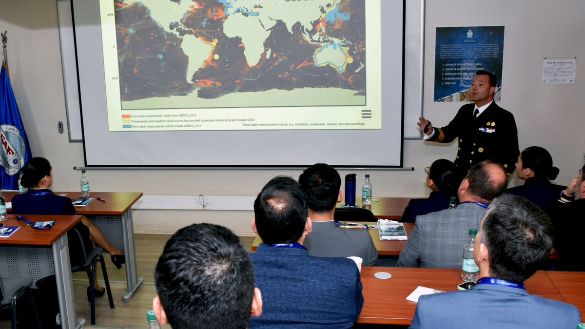 30 OCT.| Se realizó la segunda versión del Simposio de Tecnologías Aerotransportadas para el desarrollo nacional, organizado por el Servicio Aerofotogramétrico. Agradecemos a todos  los participantes por compartir sus experiencia en el uso de esta valiosa herramienta. 

✈️📸🗺️