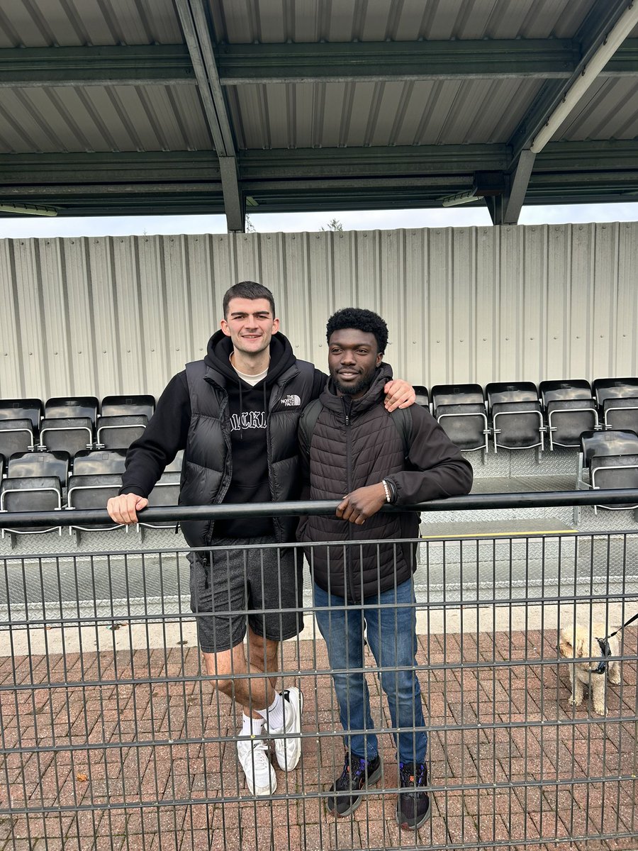 hwufc's tweet photo. EK & NANDOM
It was also great to have former BUCS 1s stalwarts and serial winners, Captain Ethan Kerr and Striker Nandom Domyill who were present to support the team. Great to have you all back at Riccarton
#oncewattnevernot https://t.co/O3s5p5T5KL
