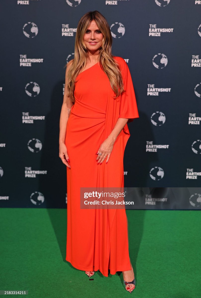 ChrisJack_Getty's tweet photo. Prince William attends the @EarthshotPrize in Cape Town with celebrity guests today 🇿🇦 https://t.co/JrHWv2uTEZ