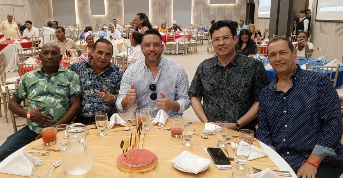 Compartimos la pasión por la música , gracias <a href="/SaycoOficial/">SAYCO</a> por esta gran celebración .