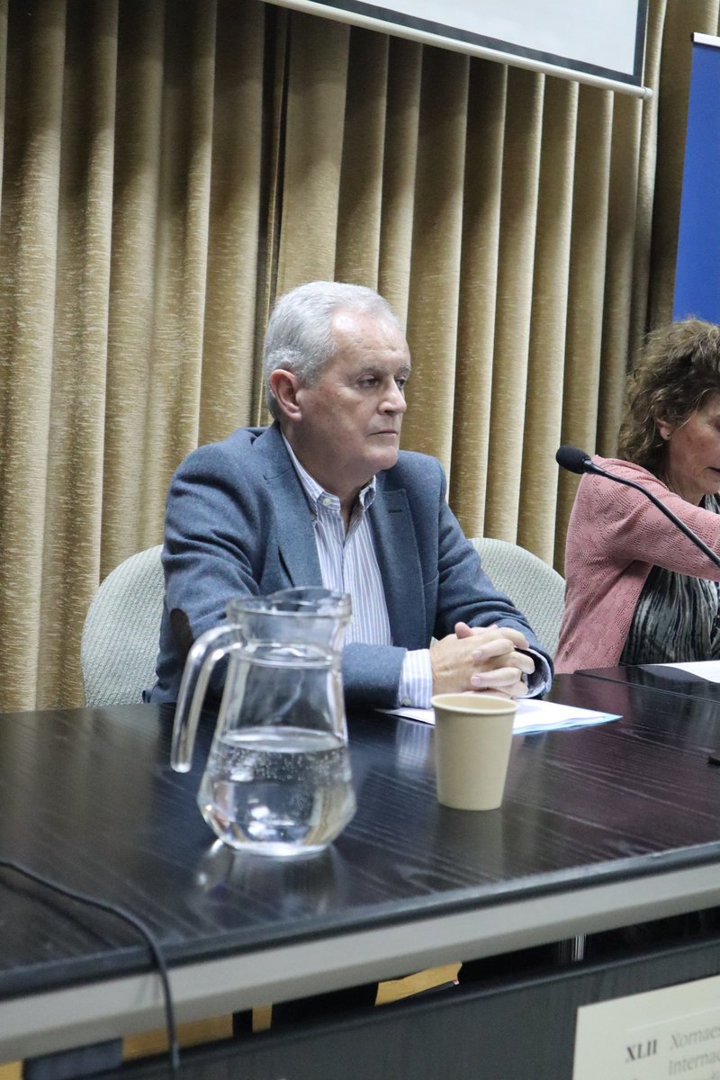 🗣️ A conferencia final da xornada é «Normas ortográficas del eonaviego: valor social y norma lingüística», por José Antonio Fernández Vior, académico correspondente da ALLA. #XIE2024