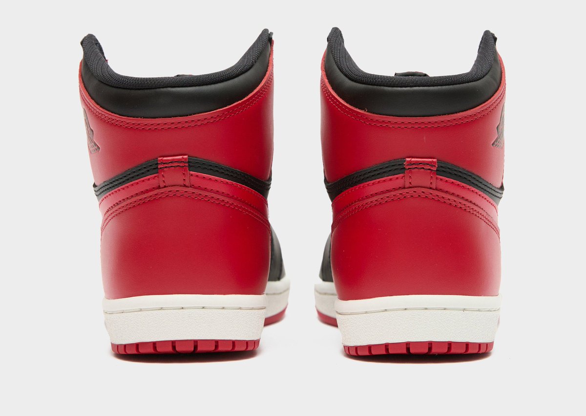 TheSiteSupply's tweet photo. CLOSE LOOK: Air Jordan 1 High ‘85 “Bred” 🔴⚪️

💵 $250 
🗓️ February 2025 https://t.co/bEUWrj33iU
