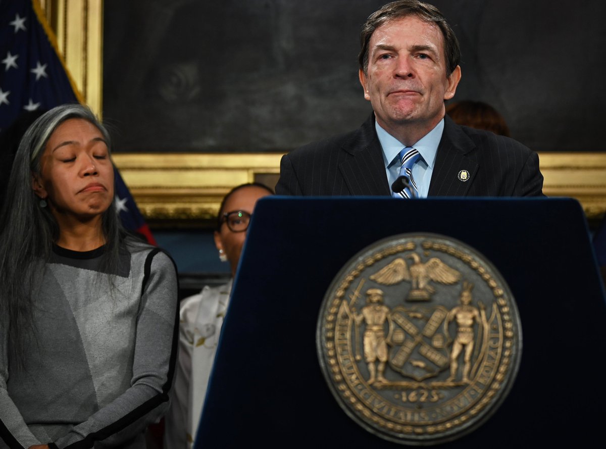 Lloydphoto's tweet photo. Photos: Mayor Eric Adams and his administration  delivered remarks about President Elect Donald Trump on Wednesday morning. #LloydMitchellPhotography #DonaldTrump #EricAdams #Photojournalism #Journalism #AMNewYork #Migrants #America  #electionday2024 #Trump2024Vance https://t.co/VqEeztPCDv
