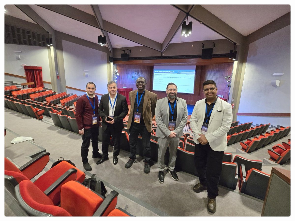 mikeacidri's tweet photo. WACEM 2024 - It's been a fantastic time in Italy meeting legends like Canada's @davidcarr333. Plus, networking with colleagues in the emergency medicine multiverse. Well done team from @MSEHospitals Southend Hospital ED with 4 international posters #WACEM https://t.co/hvzVidZMtR