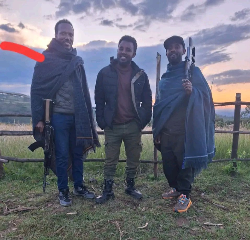 Thosankara's tweet photo. Amhara Regional State Health Bureau Head Dr Gashu Kindu has joined Amhara Fano forces.
@Belay_Ma
@MulugetaAnberbr https://t.co/lRvOjuYo2Q