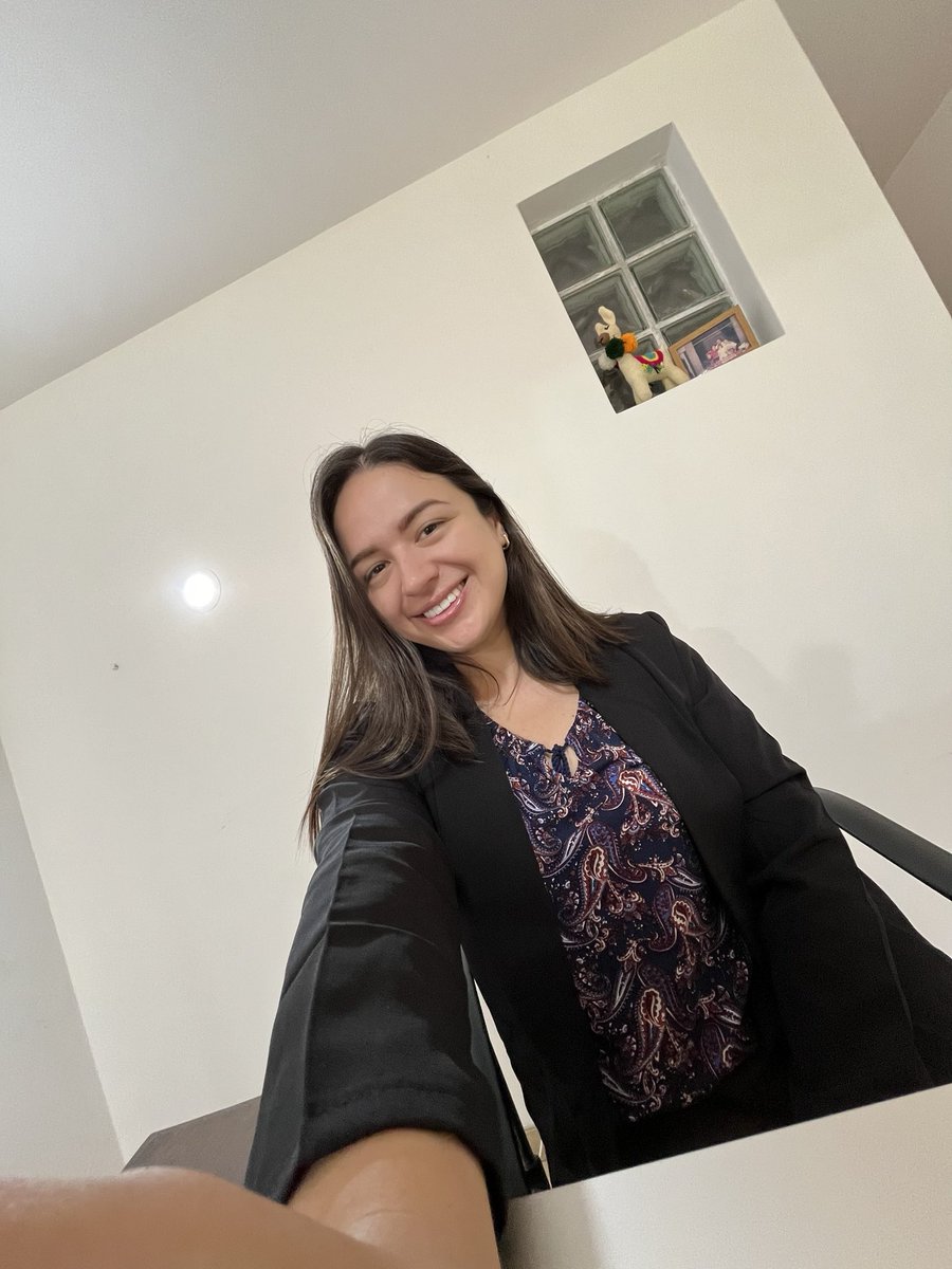 First IV ✅
What a great experience that was!
#Match2025 #Peds #MedTwitter 
<a href="/AAPPHealth/">American Association of Peruvian Physicians (AAPP)</a>