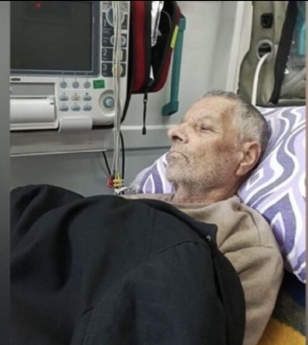 ṢU TAG'A BİR EL ATSAK GÜZEL İNSANLAR...

BU HALDEKİ BİR İNSANIN YERİ CEZAEVİ Mİ?

Abdurrahman Gemicioğlu
76 yaşında
Durumu Kritik
Van Yüksek Güvenlikli Cezaevi’nde
Kolon kanseri, kalp yetmezliği gibi birçok ciddi hastalıkla mücadele ediyor...

Adaletİçin SesVer