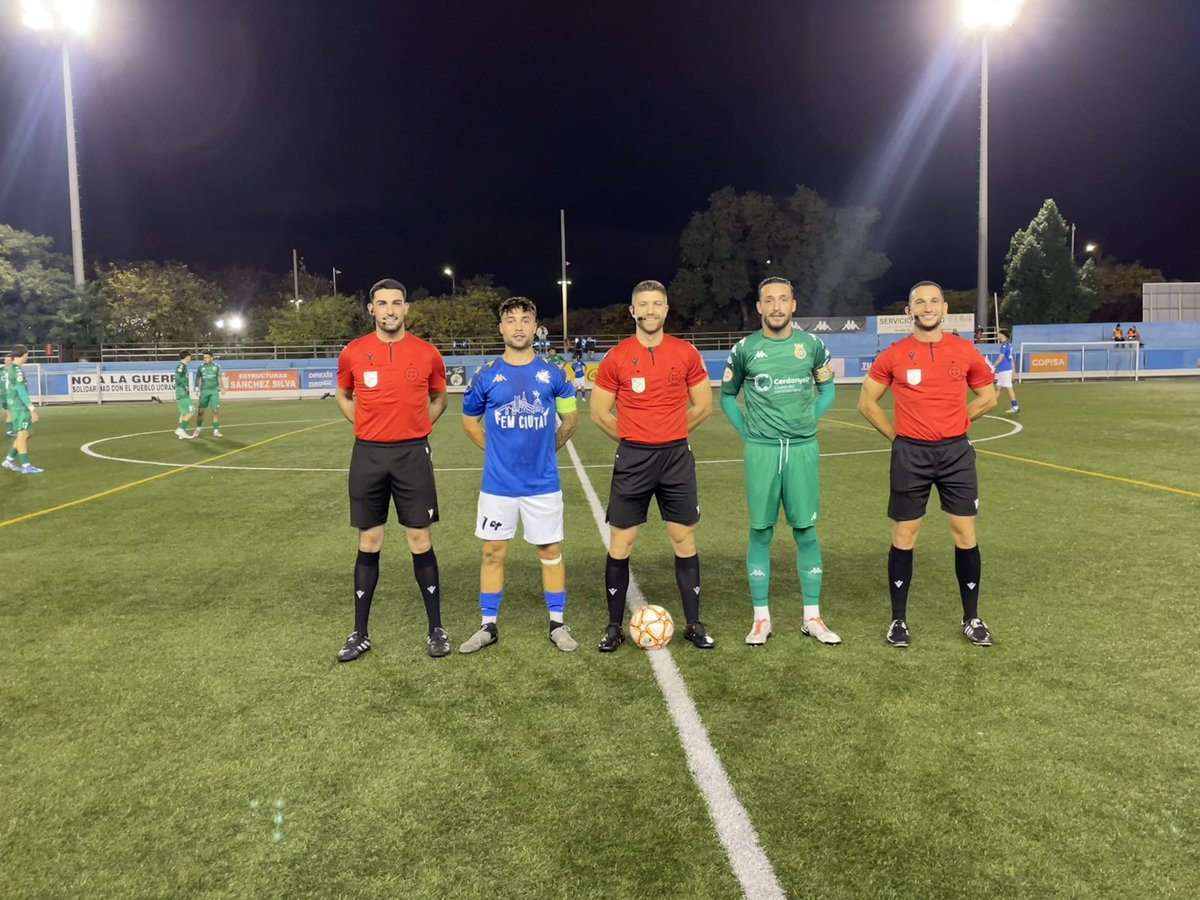 #CopaCat

⚽️Tot a punt pel parti d’avui!!!

📺Podeu veure el partit a twitch.tv/fundaciograma 

<a href="/FundacioGrama/">Fundació Esportiva Grama</a> 🆚 <a href="/cerdanyolafc/">CERDANYOLA VALLÈS FC 💚</a> 

#futcat