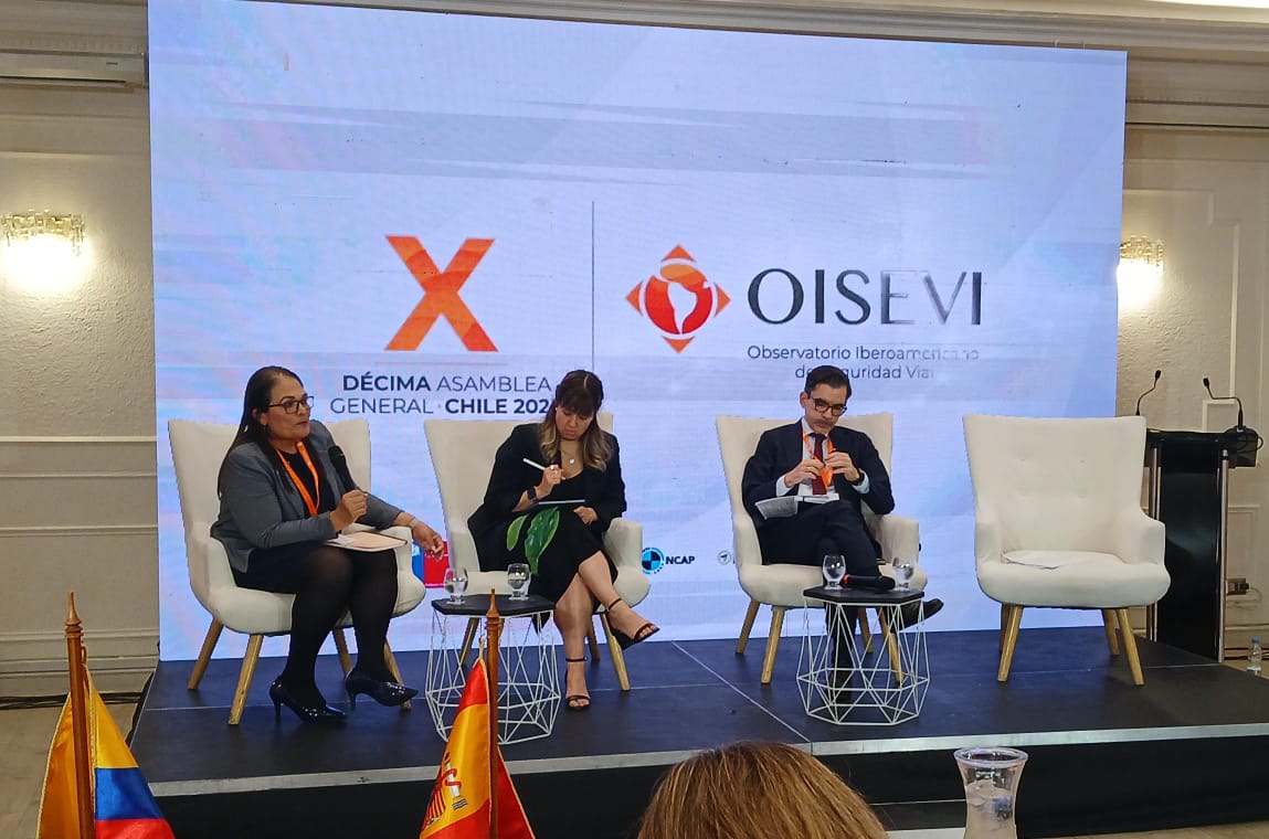 El Panel 7 de esta décima asamblea de #OISEVI abordó la Carta Iberoamericana de licencias de conducir y la armonización de licencias en Latinoamérica. 

Sigue la transmisión en vivo en : us06web.zoom.us/webinar/regist…