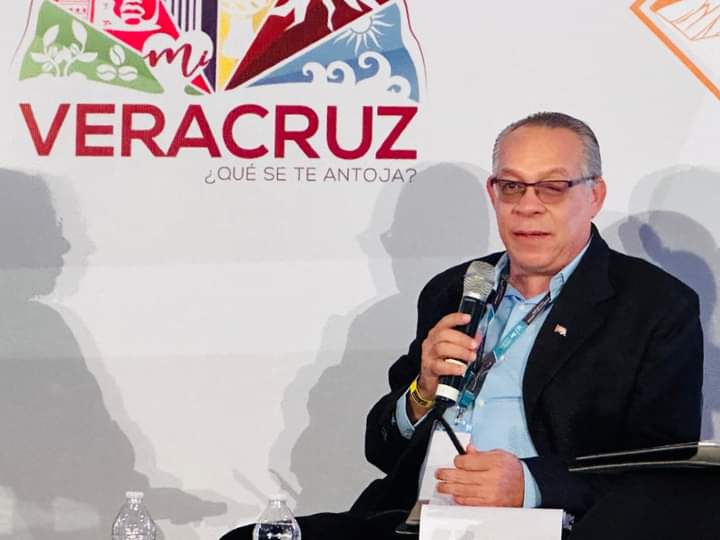 #AHORA

Participa #Cuba 🇨🇺 en el Coloquio Municipalista Iberoamericano “Turismo y comunicación territorial: cocreando políticas públicas participativas”.

#LaHabanaViveEnMí

 📸 <a href="/uimunicipalista/">UIM</a>
<a href="/gobhabana/">Gobierno La Habana</a>