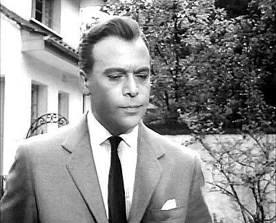 TalkingPicsTV's tweet photo. Distressing news leads to violent behaviour in THE HUMAN JUNGLE (1965) 8:05pm #TPTVsubtitles
#HerbertLom #JudithStott #SusanGeorge star in 'Heartbeats in a Tin Box' on #TPTV https://t.co/f2By94eKpF
