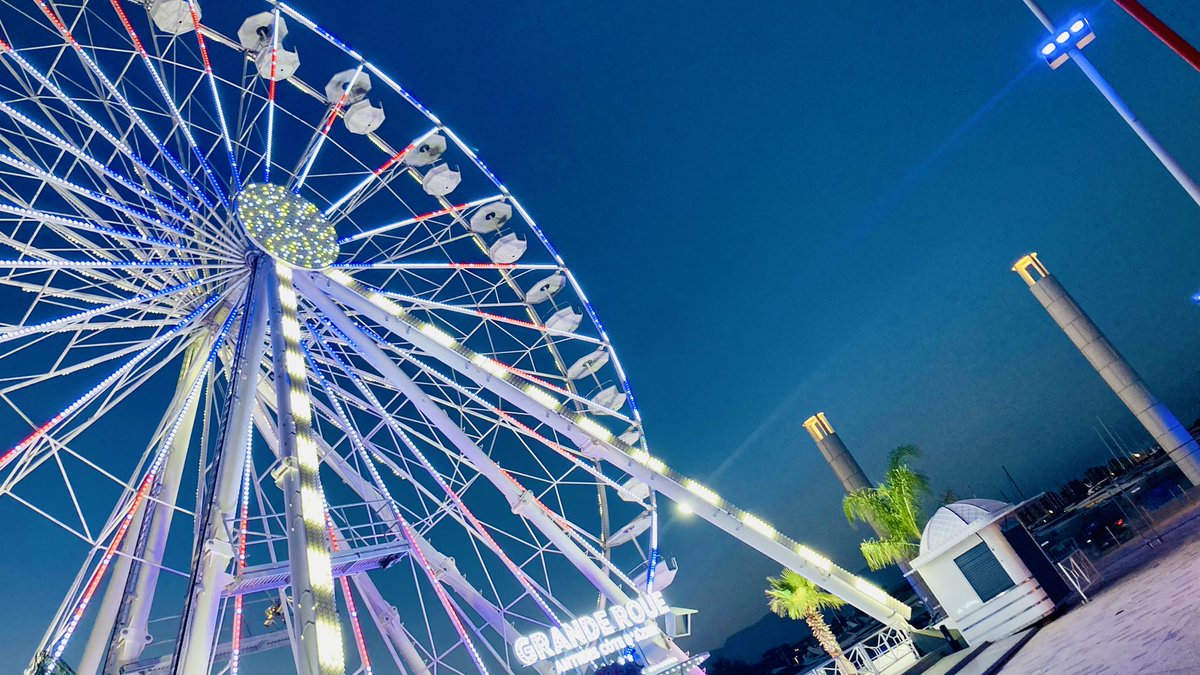 XWiik's tweet photo. Finir la journée avec une commission des Finances 💶 présidée par @serge_amar notre argentier spécialiste en natation 🏊🏼 pour conclure une bonne journée

🎡✨

#EluLocal https://t.co/TldBBdweIX