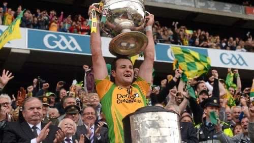 GaaGlenswilly's tweet photo. We are delighted to confirm that a man that has given us many proud days as a club will be back in the green and gold for Donegal for the 2025 season! We wish Michael and all the Donegal team and management much success for the upcoming season💚💛 https://t.co/8oTQUbOBzz