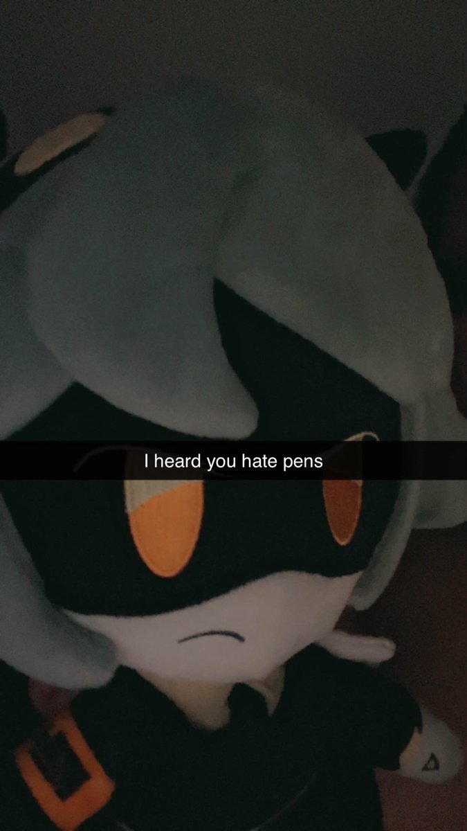 Murder_Drones's tweet image. SD-J just heard oomfs is a PENCIL lover!

#murderdrones #serialdesignationJ #murderdronesplush #murderdronesplushie #oilrose