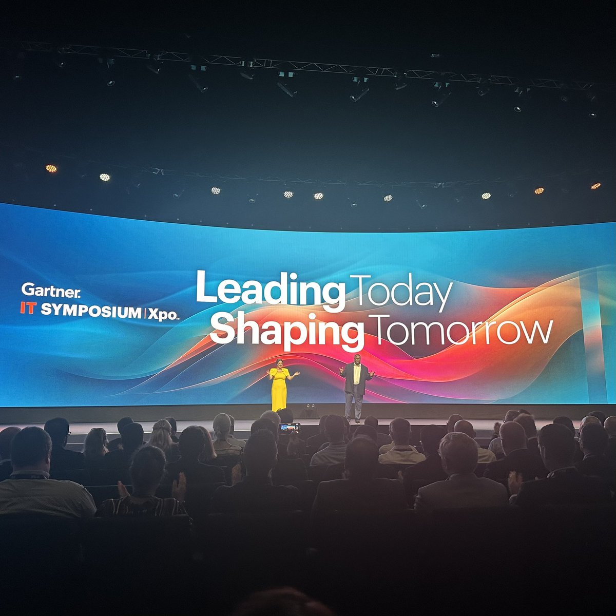 ScottLEllis's tweet photo. A few highlights, current truths and future trends from @Gartner_inc  IT Symposium #gartnersym in Barcelona https://t.co/6pelfJJIHZ