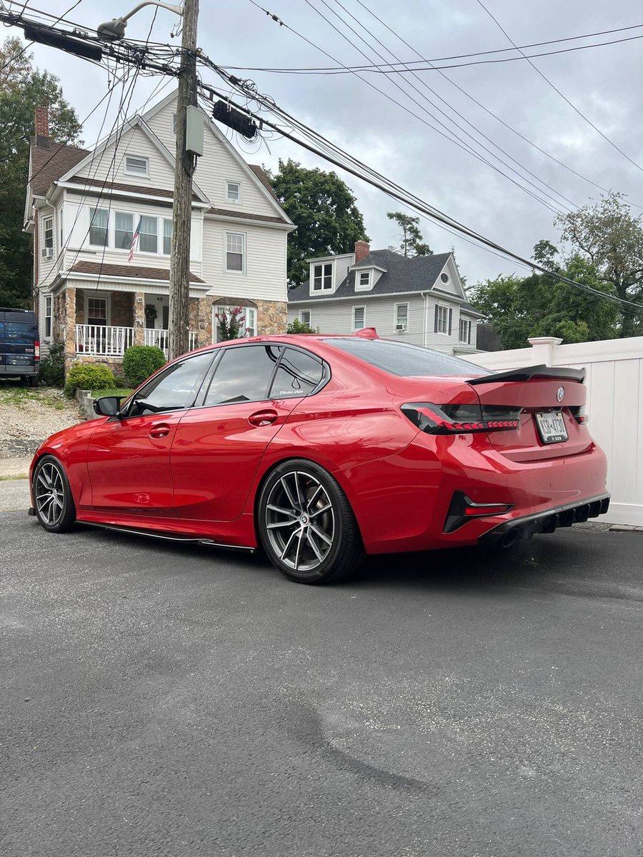 u/op! ESQ tweet media