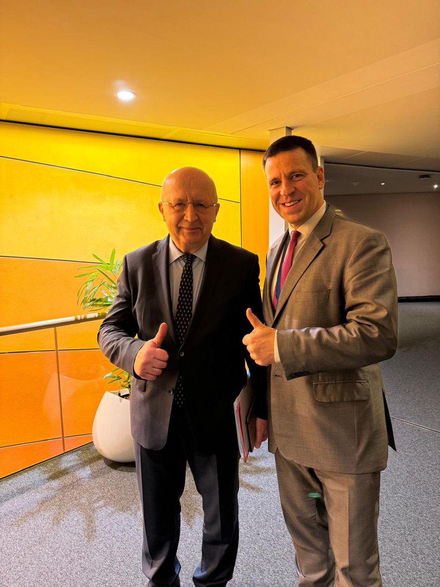 ratasjuri's tweet photo. 🇱🇹Evening hearings continue at the European Parliament. Lithuanian commissioner-designate Andrius Kubilius just took the floor for Defence and Space. As former prime ministers, it was great to meet again – wishing him success! 🇪🇺👍 https://t.co/dF7EIvQ2lH