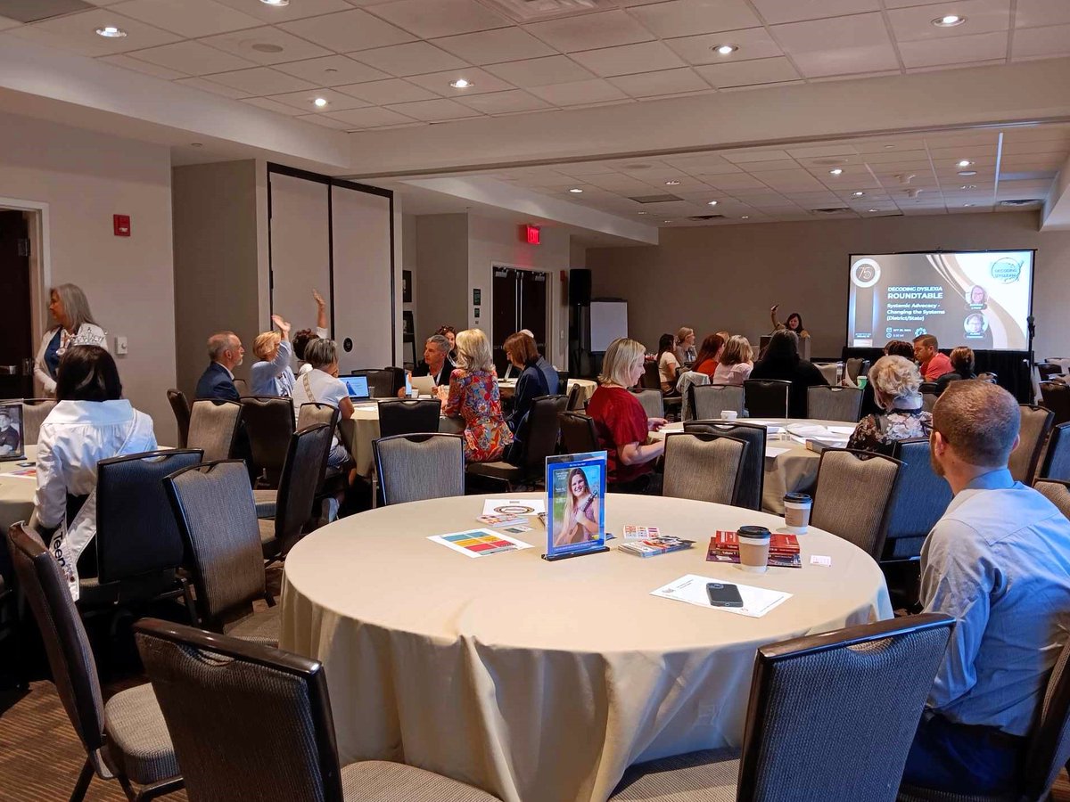 Center for Reading tweet media