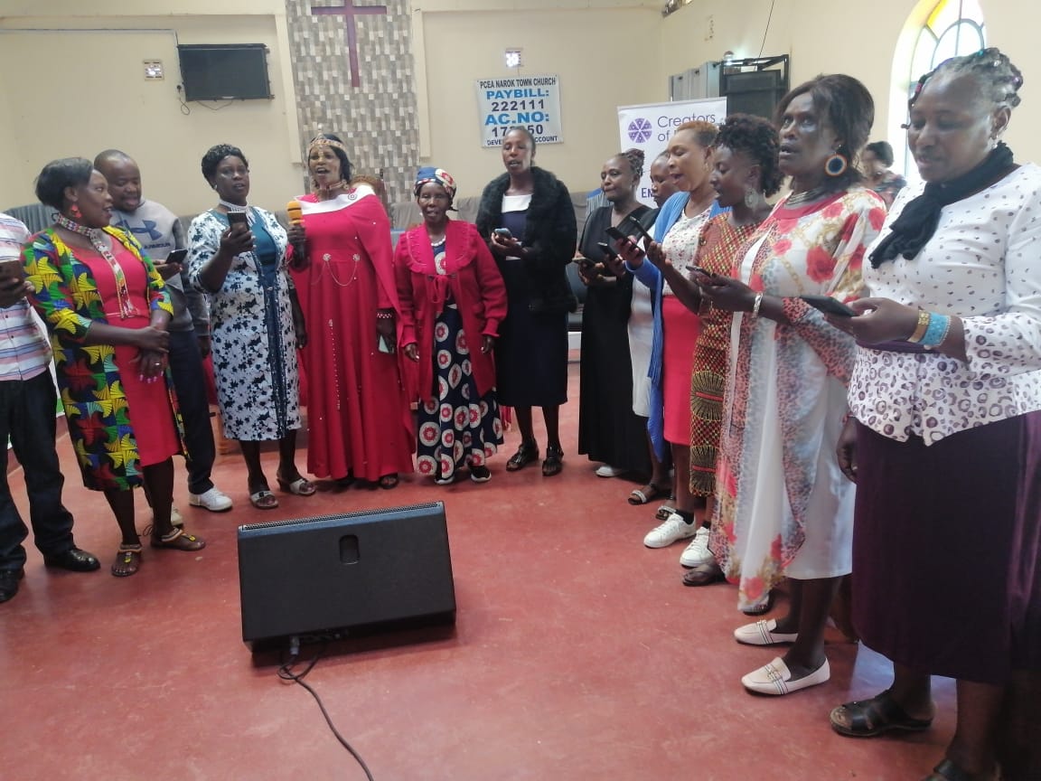CreatorsKe60192's tweet photo. As sisters, let's all try to communicate with each other. Love is a living thing. Let's show it, act it. It will achieve its course.
Joy Onyebuchi Nweke, CoP National coordinator, Nigeria 

#CreatorsofPeace, Kenya https://t.co/GJEiXo5xfF