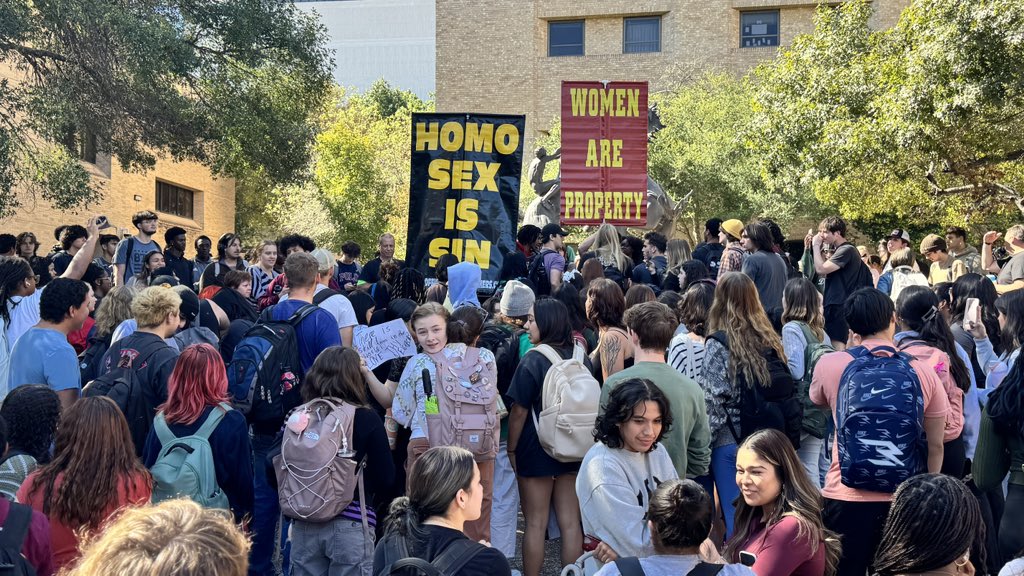 Went outside to get lunch just now.  Lost my appetite.