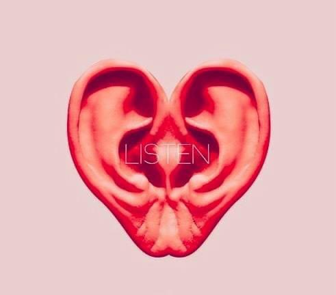 Merche_77's tweet photo. Las 👂🏼👂🏼colocadas 1 al lado de la otra, forman 1 ❤️
La palabra 'EAR' (👂🏼en inglés) se encuentra justo en medio de la palabra (h-EAR-t =❤️)
El mundo espiritual habla en símbolos. Los oídos son 1 prolongación del ❤️
Por lo tanto, si sabes escuchar, sabes amar, si escuchas con el ❤️ https://t.co/aBAjFQbNzX