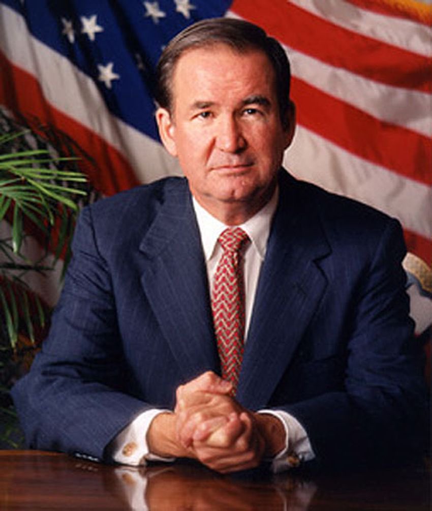 DurhamWASP's tweet photo. “The struggle to preserve the old creeds, cultures &amp; countries of the West is the new divide between Left &amp; Right; this will define what it means to be a conservative. This is the cause of the 21st century &amp; the agenda of conservatism for the remainder of our lives”

Pat Buchanan https://t.co/8EbfpH5nul