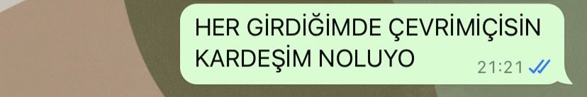 ya büyücüm yok, hayatta en sevmediğim şeyler 1 büyücümün kaybolması kim aldıysa büyücümü hemen versin benim (arkadaşımın artık bi flörtü var)