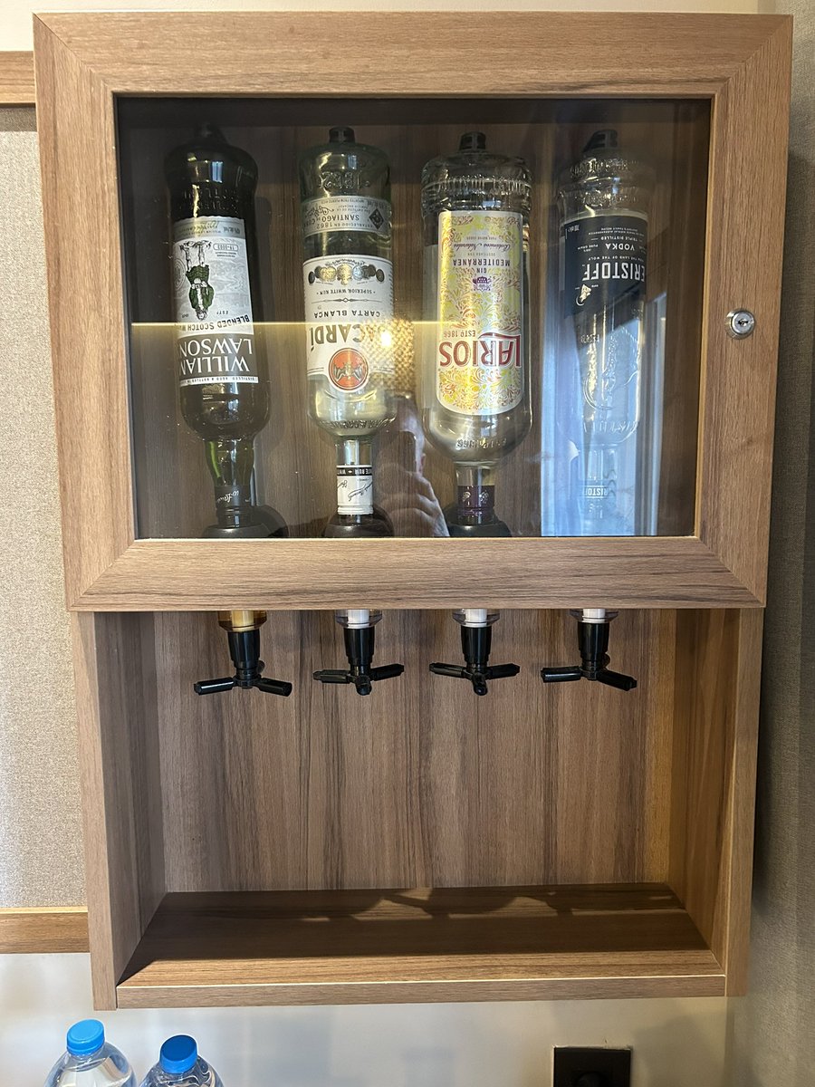 Rich Abbey tweet media