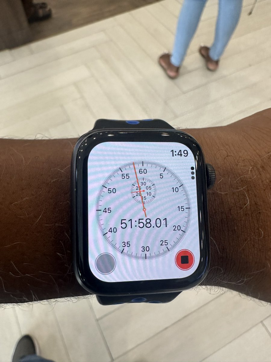 YogiHM's tweet photo. @FLOWJamaica @FLOWJamaica 51 minutes and counting in store waiting and now I have to leave. https://t.co/HxvA8Thk1J